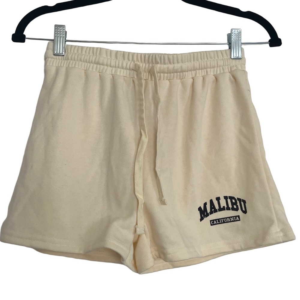 Edikted Sweat Shorts Women XS Cream NEW Malibu California Graphic S12636